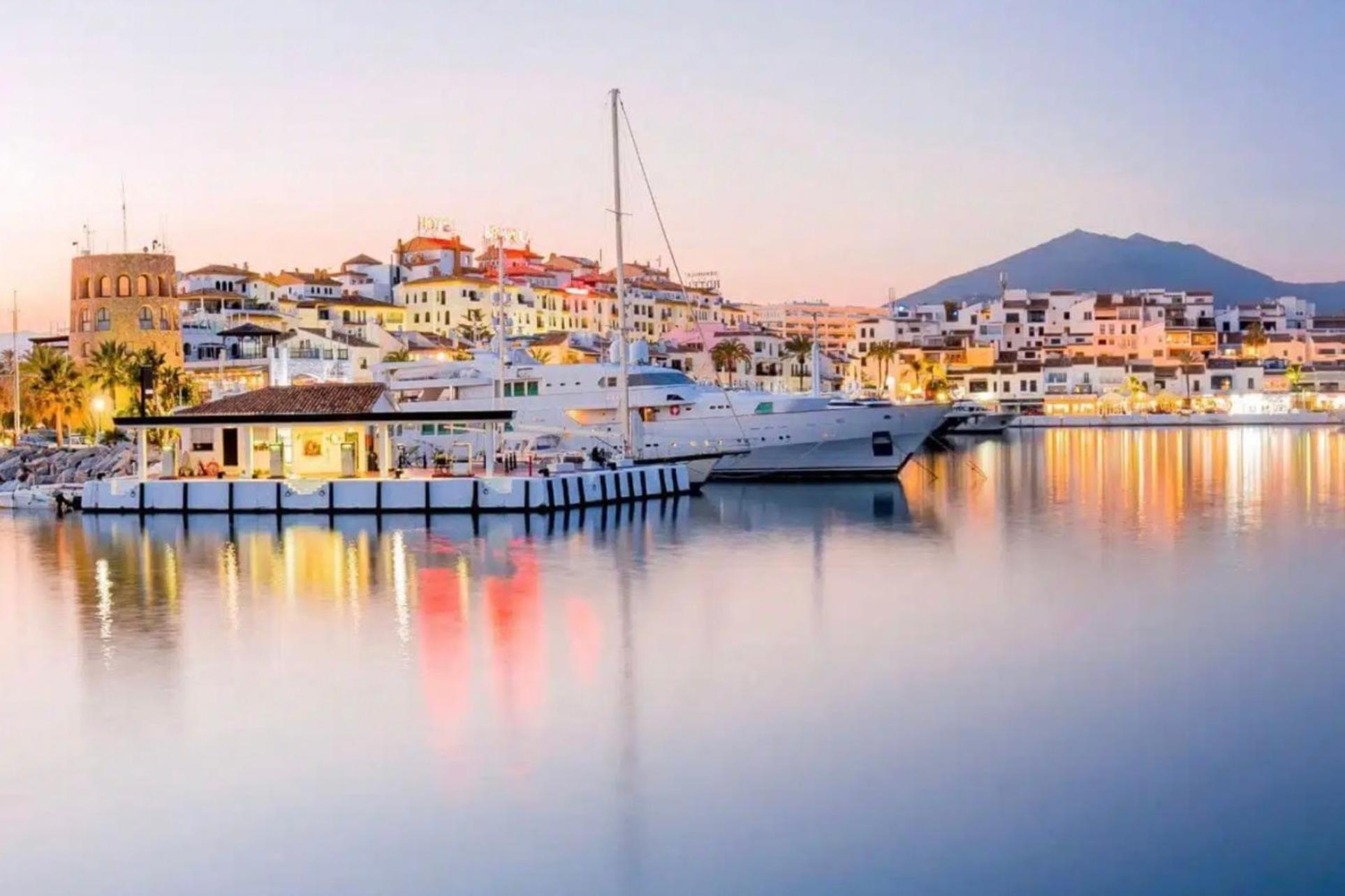 Marbella Beachfront - Beachside Apartment With Stunning Sea Views Zewnętrze zdjęcie