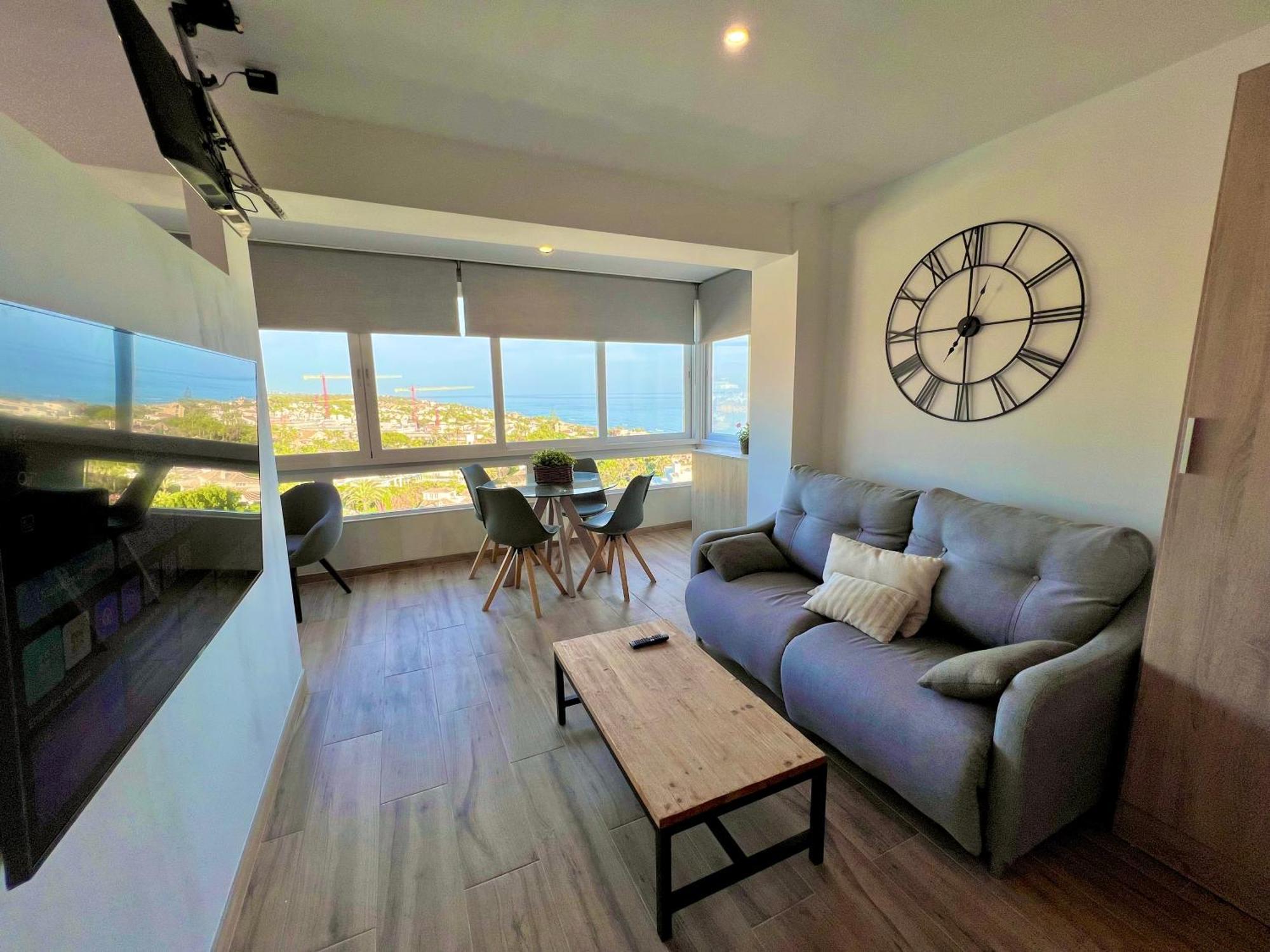Marbella Beachfront - Beachside Apartment With Stunning Sea Views Zewnętrze zdjęcie