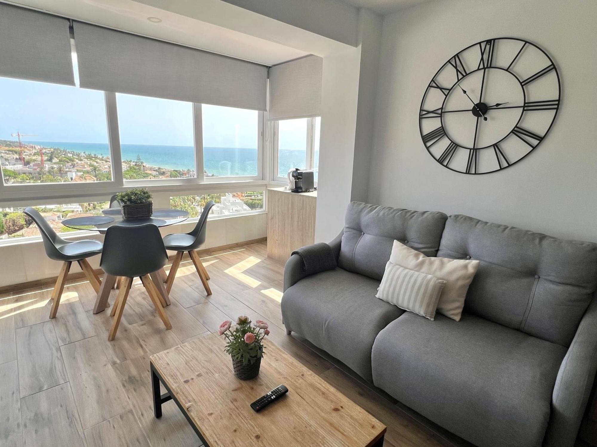 Marbella Beachfront - Beachside Apartment With Stunning Sea Views Zewnętrze zdjęcie